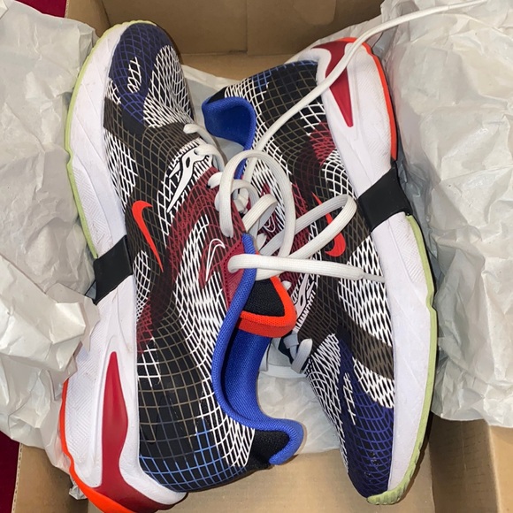 NIKE 'Bright Crimson White - Picture 3 of 7